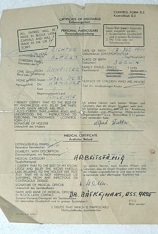 Entlassungsschein 1945 Hamburg Stempel Wohnungsamt Ein Mann Wohnungsamt Genehmig