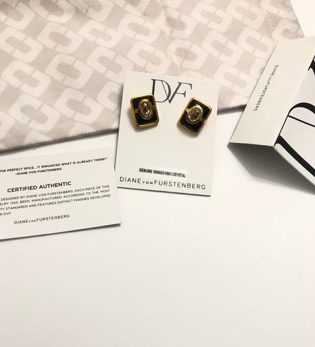 DIANE Von FURSTENBERG Genuine Swarovski Crystal Square