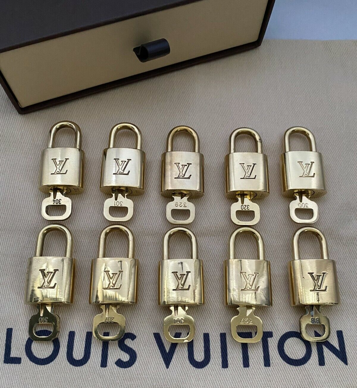 Louis Vuitton Padlock & Keys 10Set Brass Gold Accessories (Number random) No Box