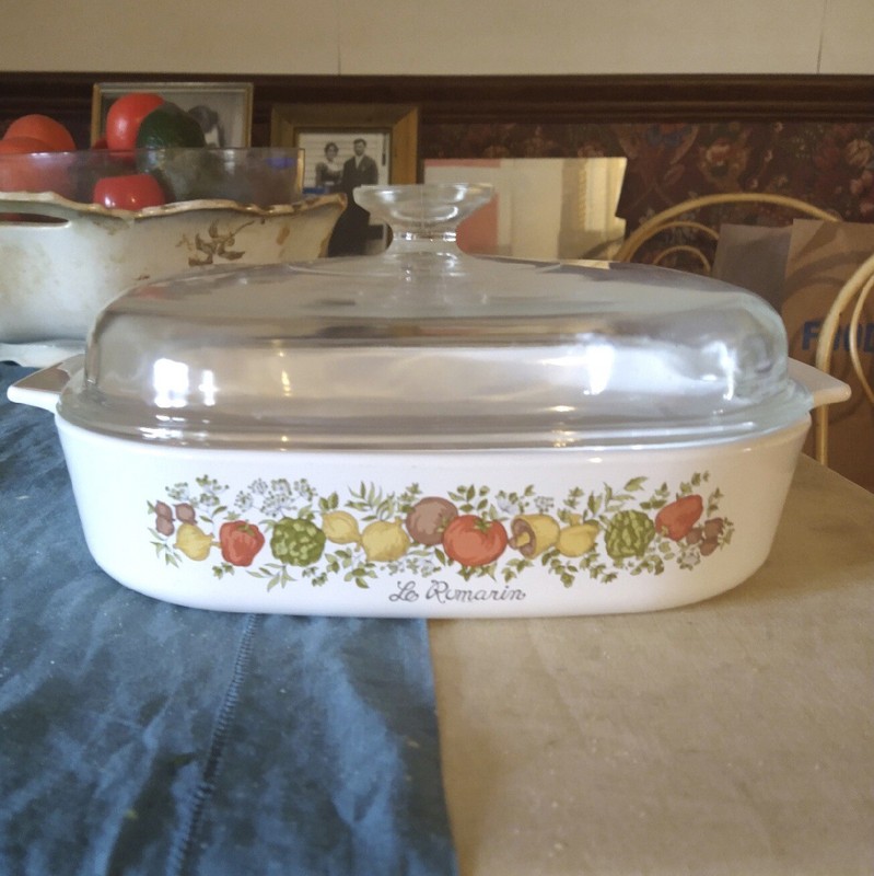 Vintage 1970s Corning Ware Spice of Life A-10-B Le Romarin