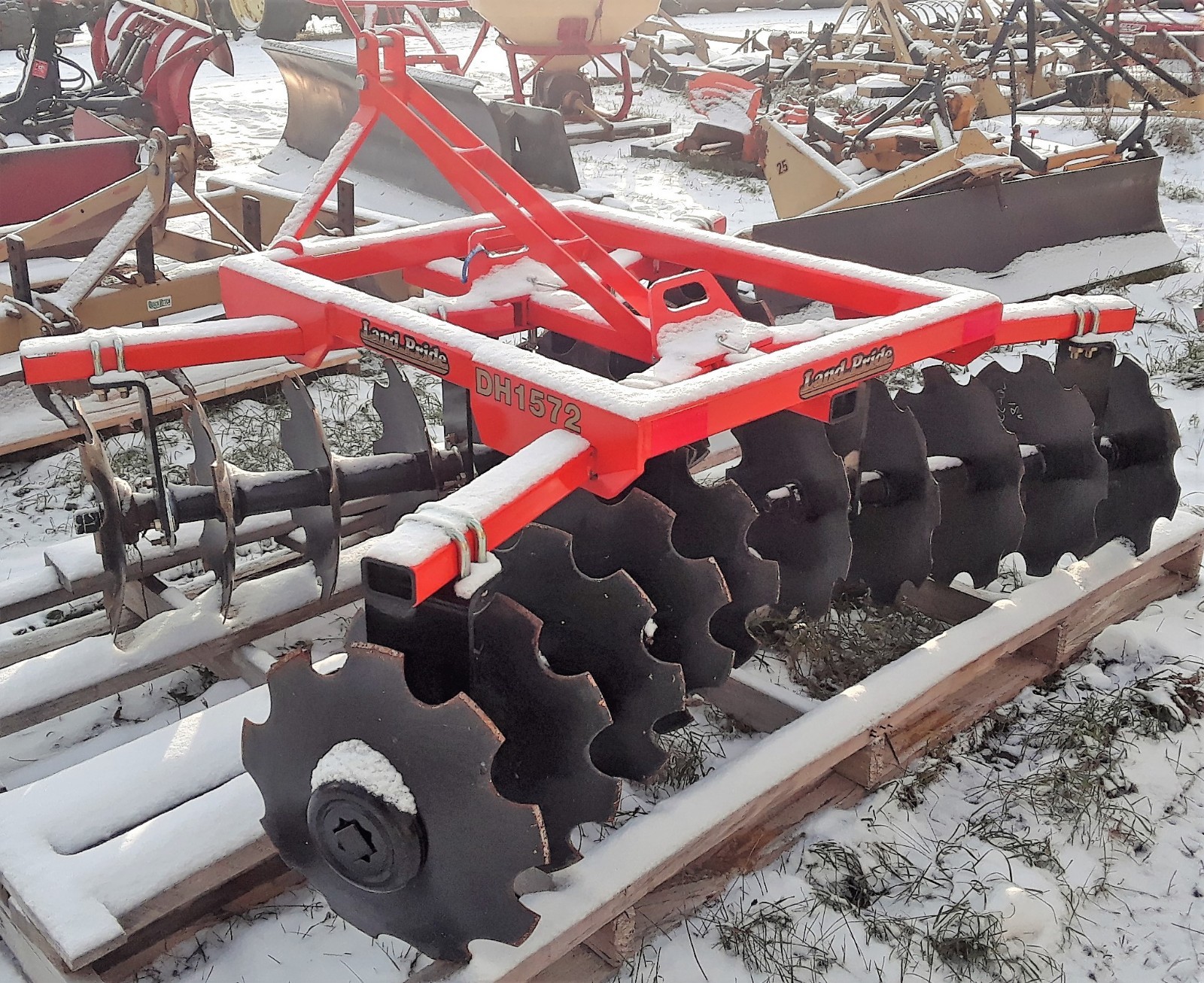 GENUINE 2017 LAND PRIDE DISC HARROW ASSEMBLY DH1572