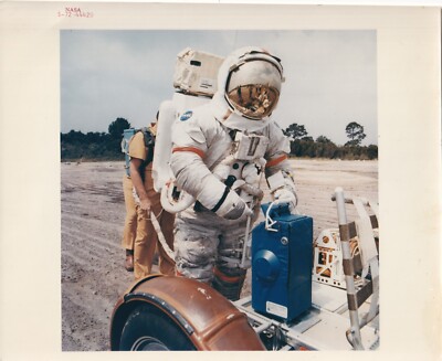 1972 NASA S-72-44420 Apollo 17 - Red Number A Kodak Paper Genuine Photo L266C