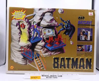 Batcave DC Comics Batman 1989 Toy Biz Action Figure Playset NEW SEALED