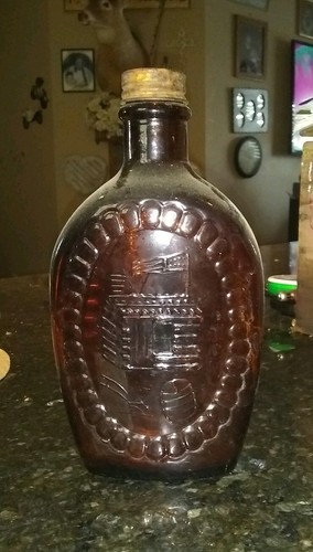 Vintage Log Cabin Syrup Amber Glass Bottle 1776-1976 America's Bicentennial
