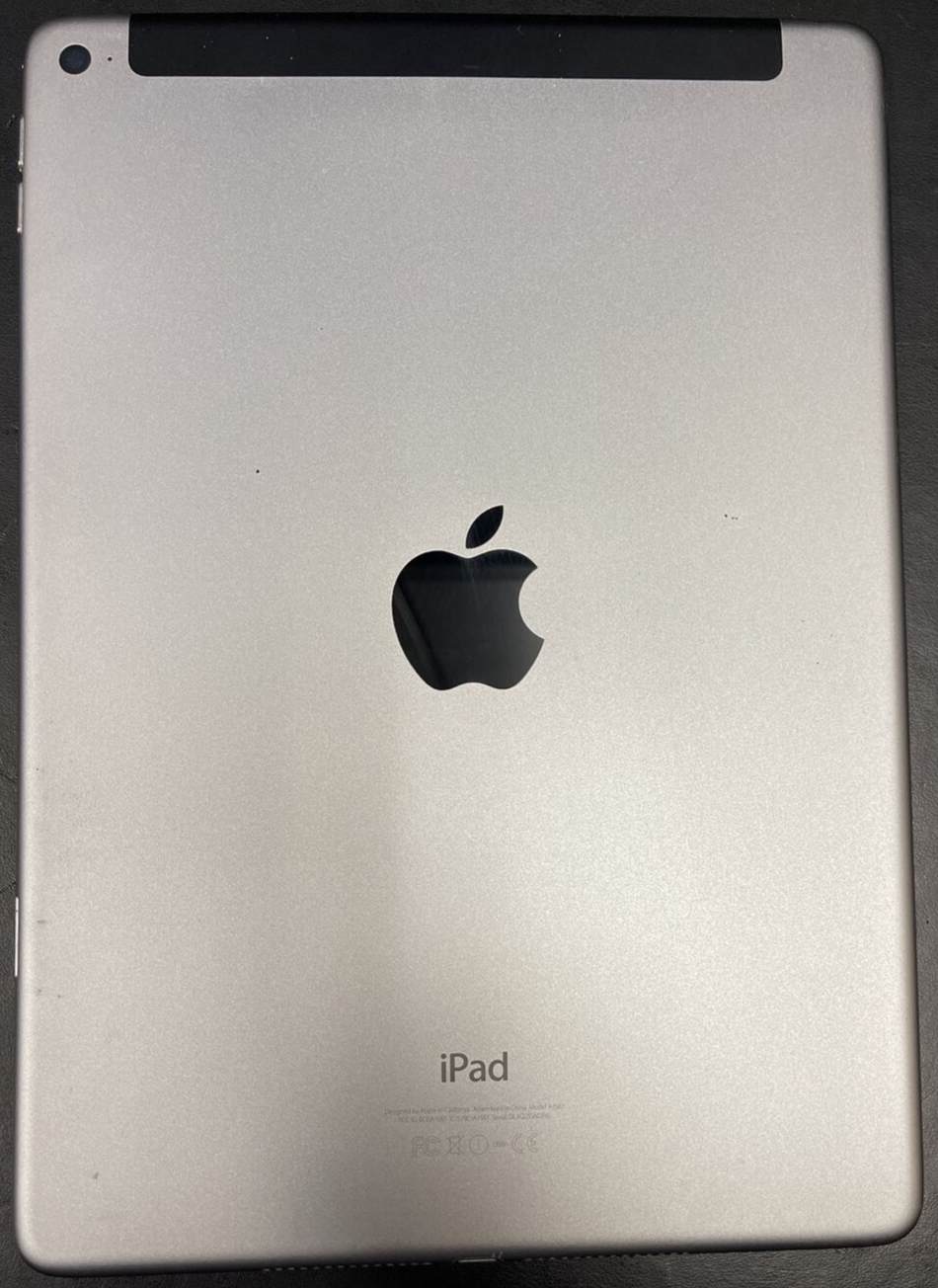 ipad air 9.7インチ　Wi-Fi + Cellular Amazon.com: Apple iPad 9.7in 6th Generation WiFi + Cellular