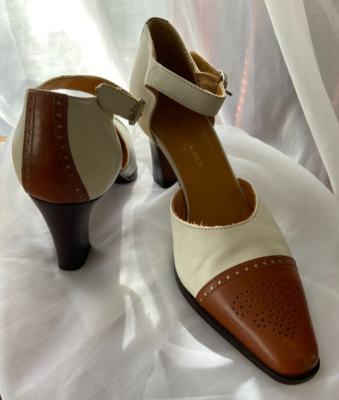 ITALY RALPH LAUREN LEATHER SPECTATOR SHOES IN CREAM BROGUE CAP TOE IN BROWN 7