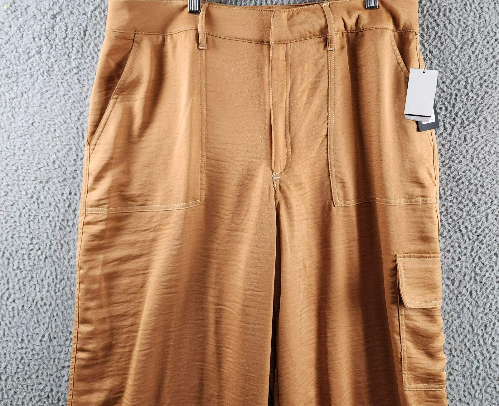DKNY High Rise Wide-Leg Cargo Pants Women's 16 Tawney Zip Hook & Bar Closure - Picture 4 of 14