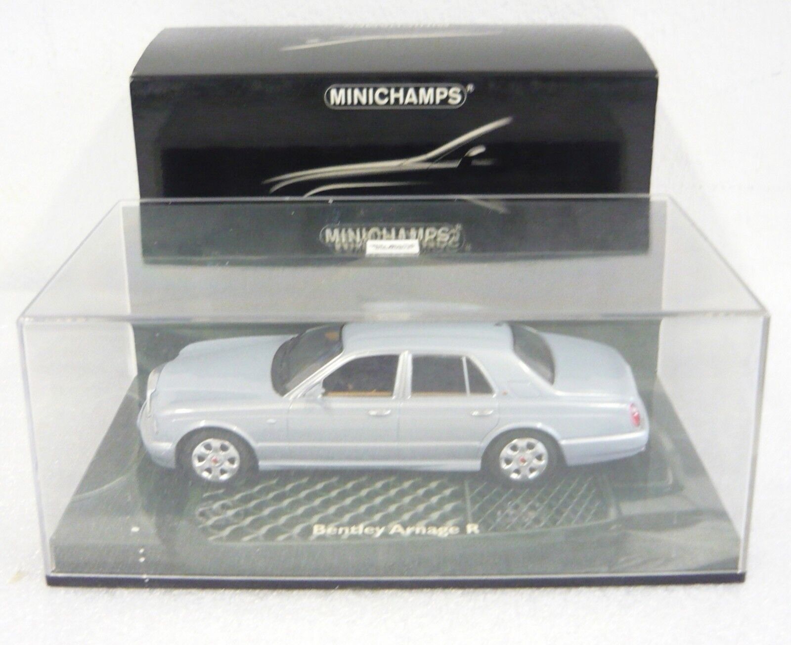Minichamps 436139001, Bentley Arnage R, eisblau met., limitiert, 1/43, NEU&OVP | eBay Minichamps 436139001, Bentley Arnage R, eisblau met., limitiert, 1/43, NEU&OVP | eBay