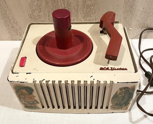 Vintage RCA Victor Alice in Wonderland 45-EY-26 Record Player. For Parts
