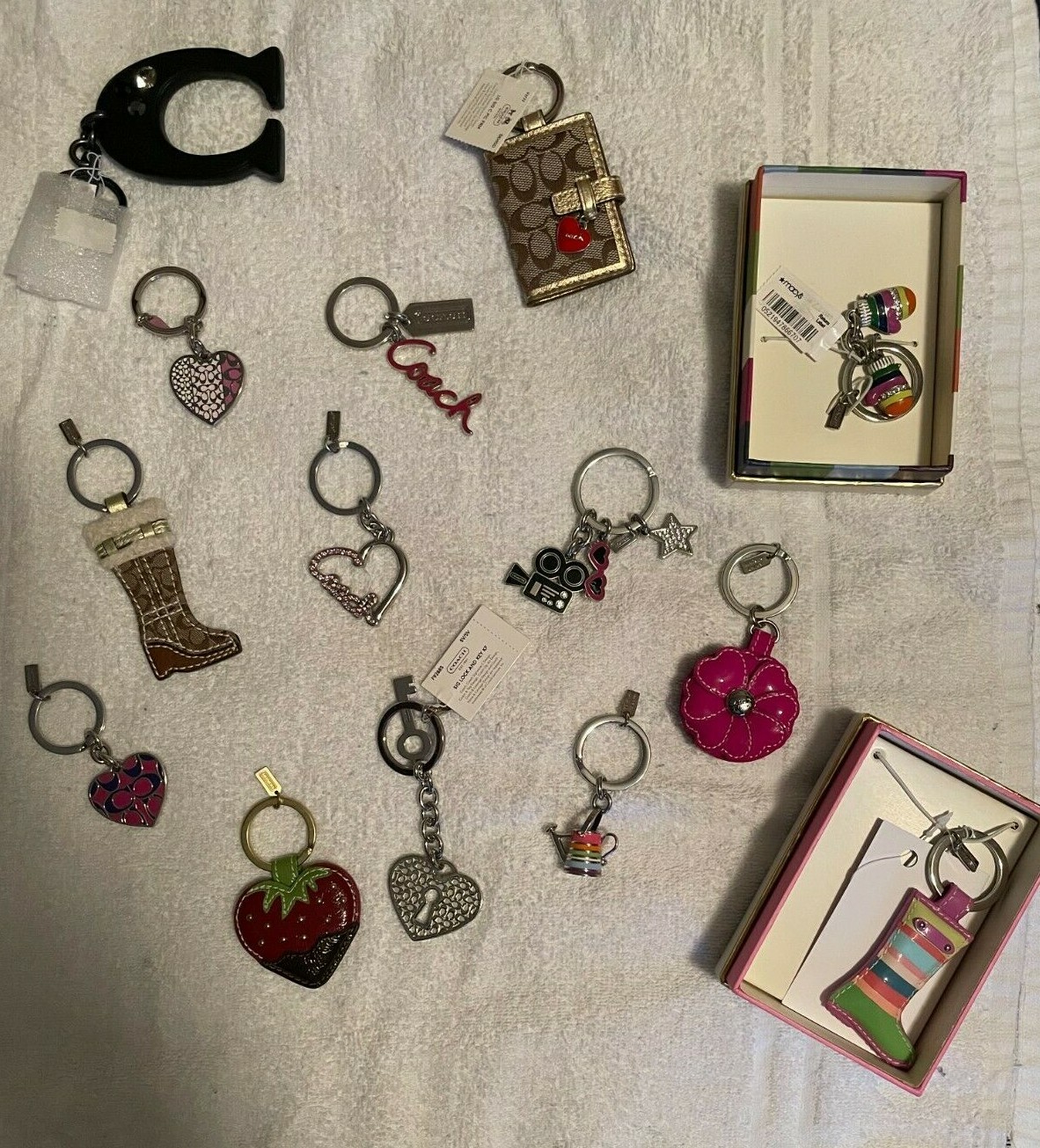 キーホルダー・キーリング COACH CALIFORNIA KEY FOB F35486 COACH California Leather Key Fob Bag Charm Keychain 35486 | eBay
