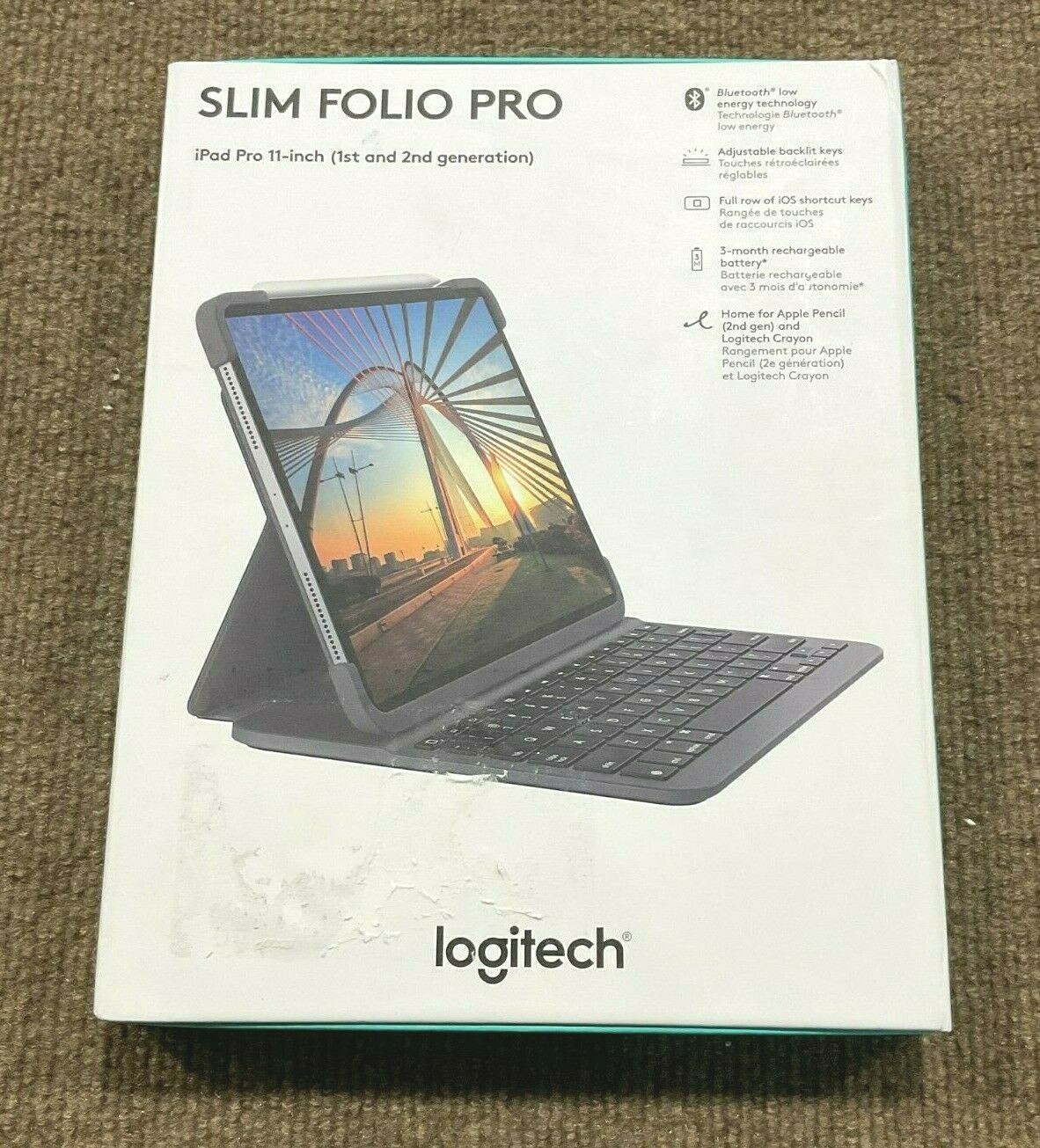 Apple - Logitech Slim Folio Pro Case iPad Pro11‘ Logitech Slim Folio Pro Backlit Keyboard Case with Bluetooth