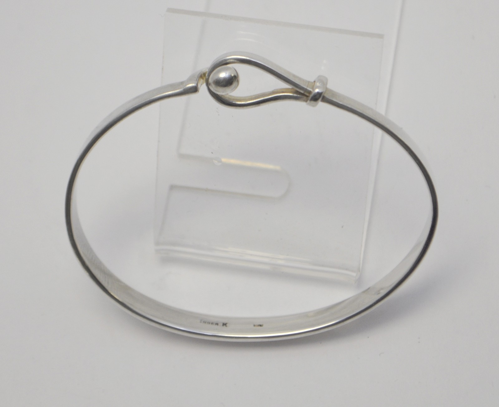 Beautiful Vintage Inger K. Sterling Silver Hook & Eye Bangle