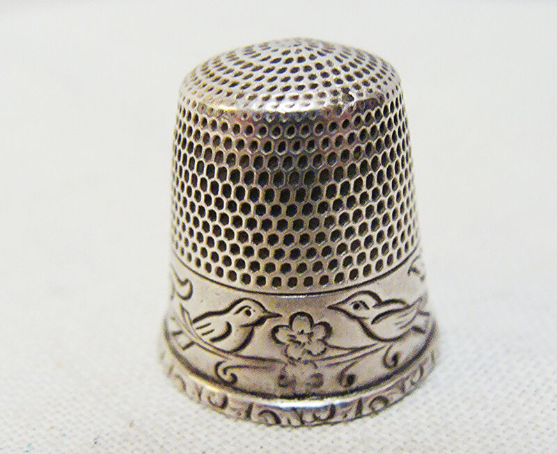 Antique Waite Thresher Sterling Silver Thimble, Birds