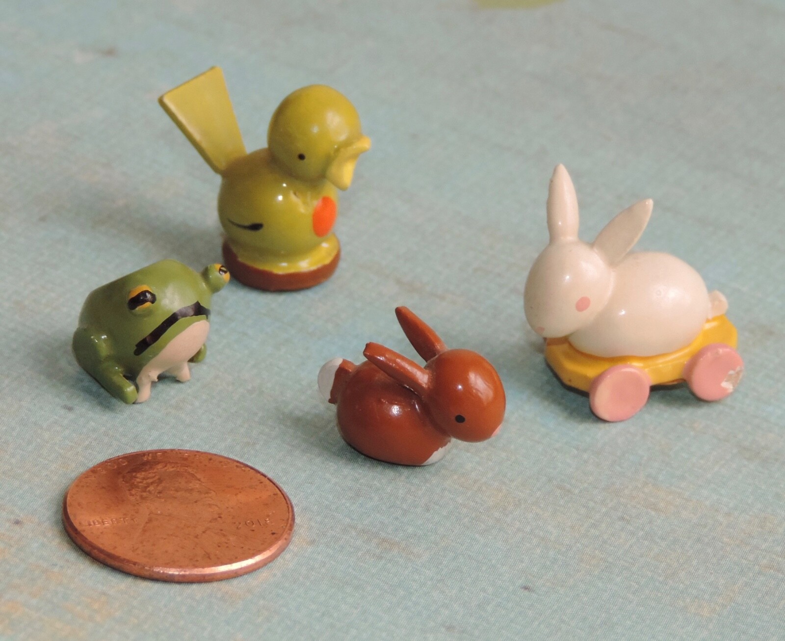 Vintage Erzgebirge German Wooden Miniatures Bunny Pull Toy Frog Bird 4pc
