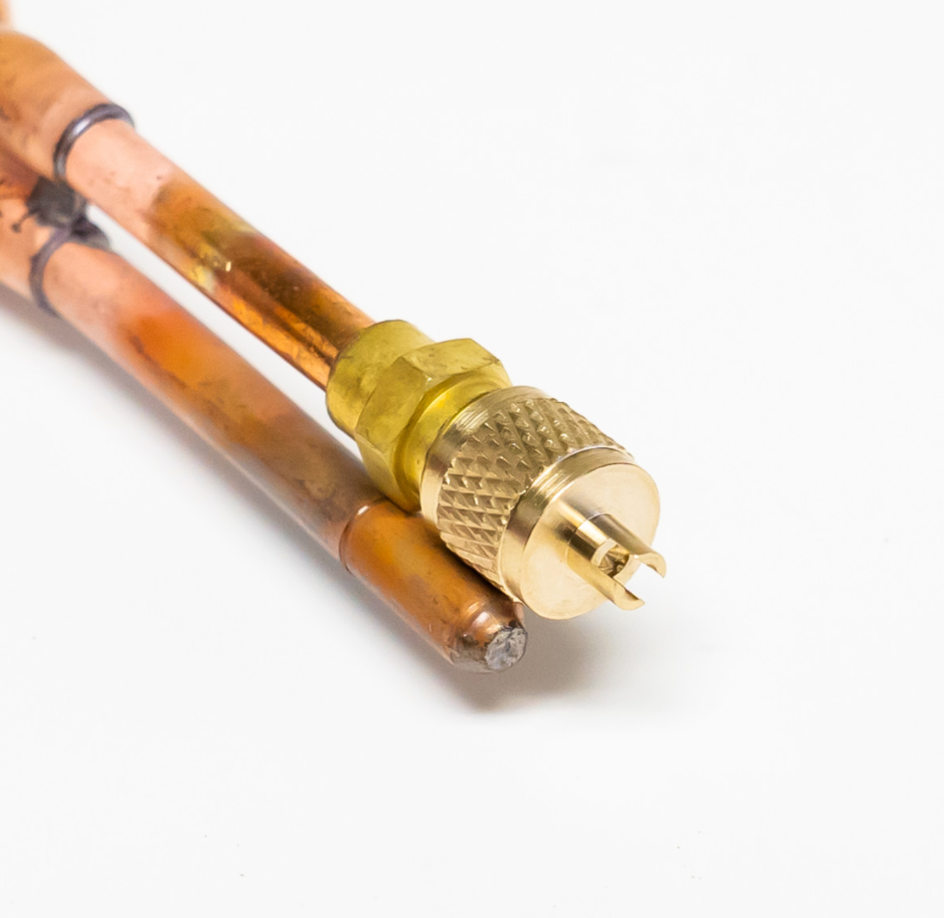 1 PC Filter Drier With Charging Valve for Refrigerant Liquid, 1/4 X 1/4  25 gram