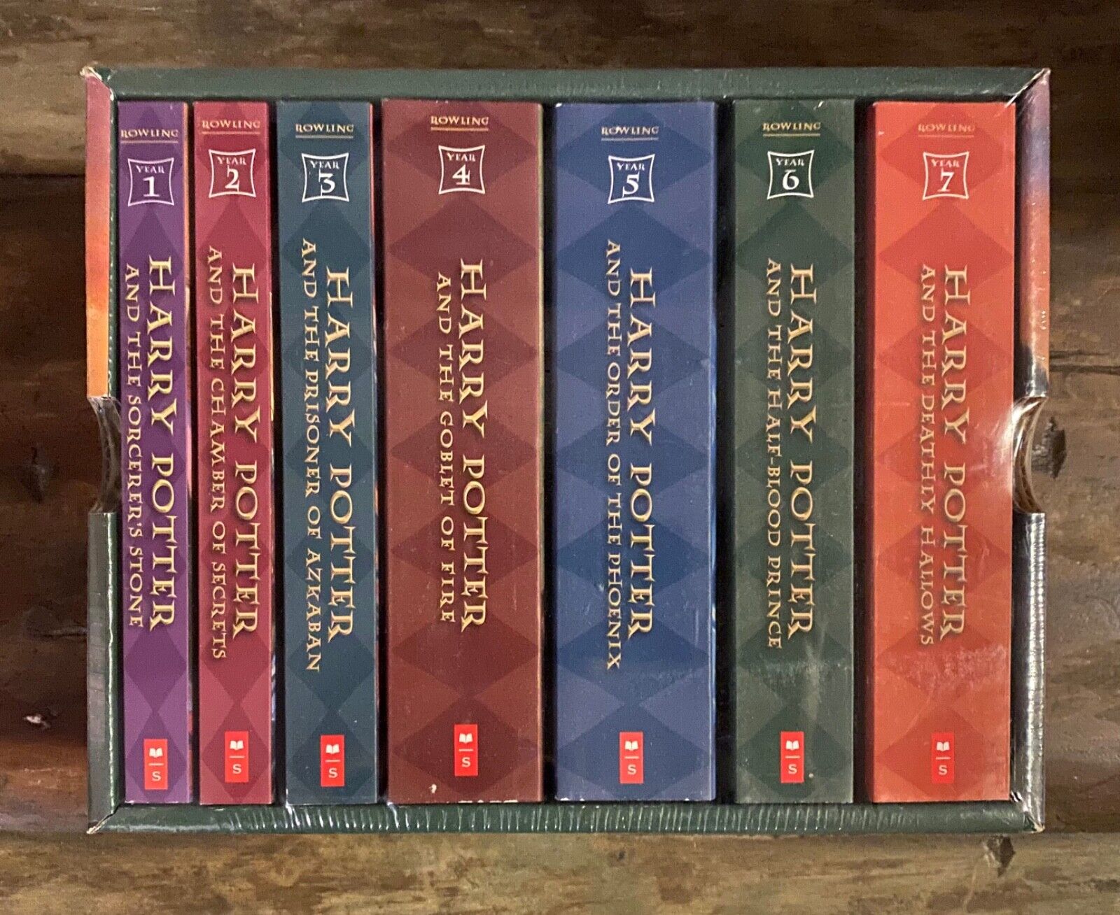 harry potter paperback box set books 1-7 (mint condition harry potter paperback box set books 1-7 (mint condition