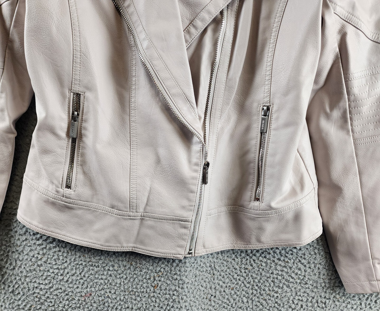 Guess Faux Leather Jacket Women's L Stone Notch Collar Zip Front Closure L/S~ - Picture 3 of 16