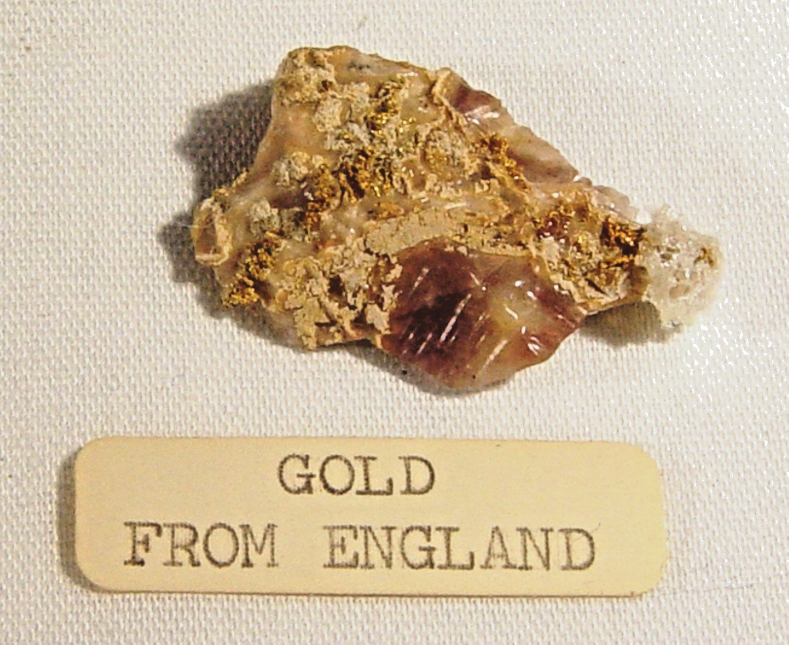 Gold in Quartz 