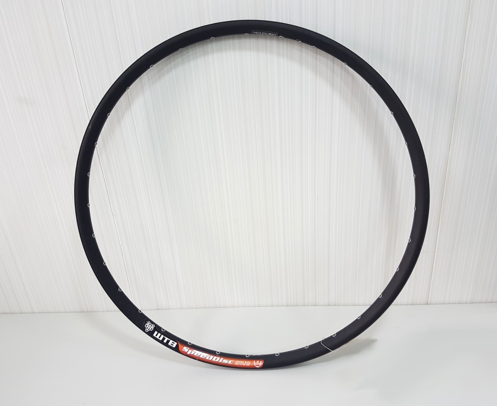 WTB Speed Disc 26” 32Hole 559x17/ 541 ERD Disc Clincher WTB Speed Disc 26” 32Hole 559x17/ 541 ERD Disc Clincher