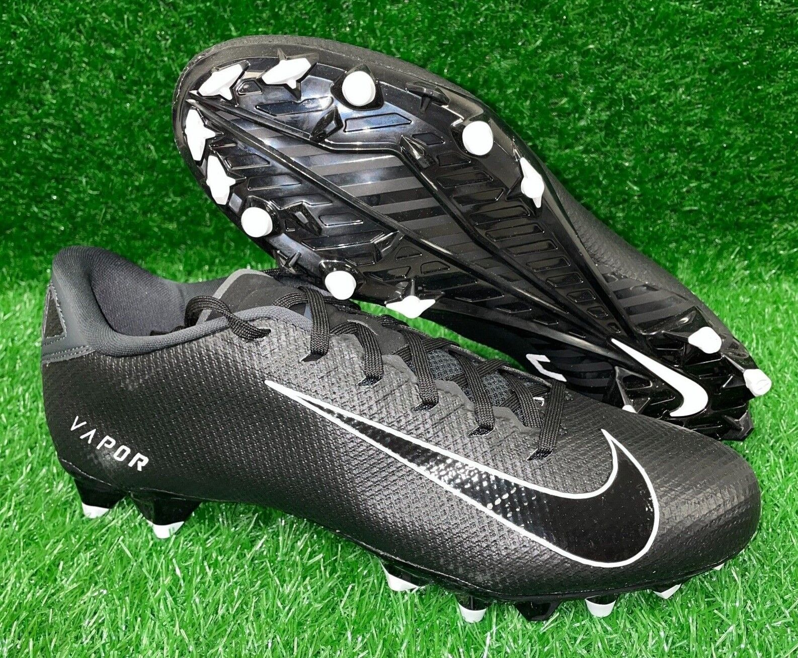 Nike Vapor Edge Team Football Cleats Black CZ2606-001 Sizes Nike Vapor Edge Team Football Cleats Black CZ2606-001 Sizes