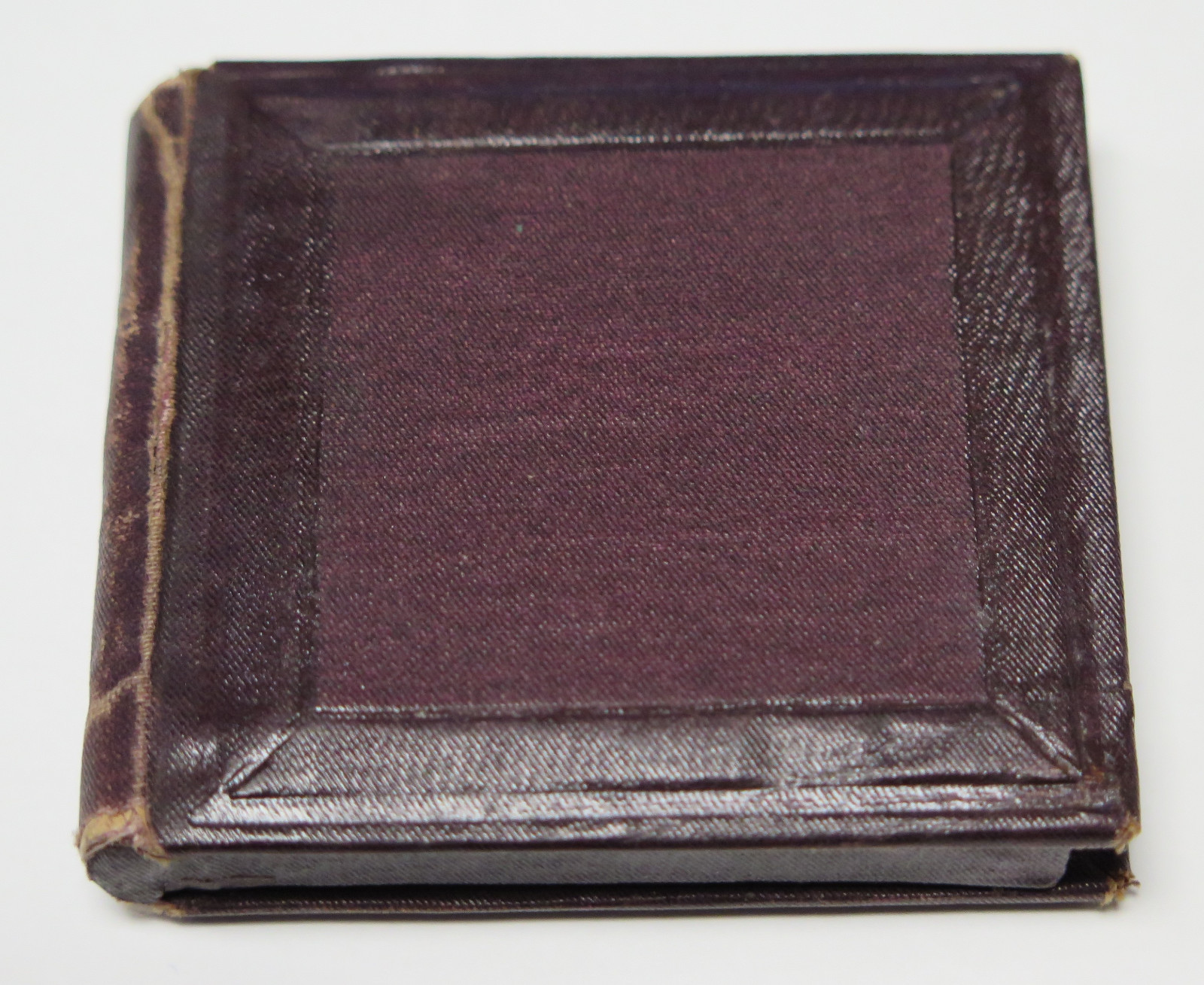 1776-1876 U.S. Silver Centennial Exposition Commemoration Medal HK-20 With Box