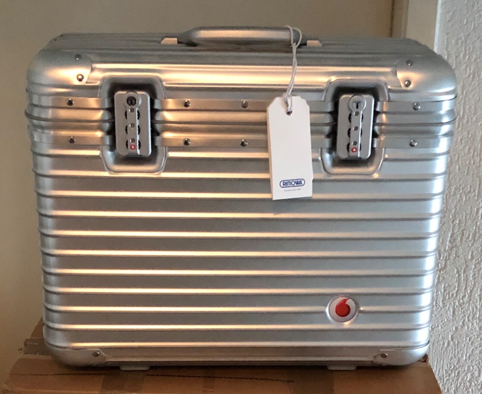 Rimowa Topas Vodafone Aluminium Pilotenkoffer