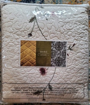New King Quilt + 2 Shams by Home Reflections QVC Embroidered Flowers 