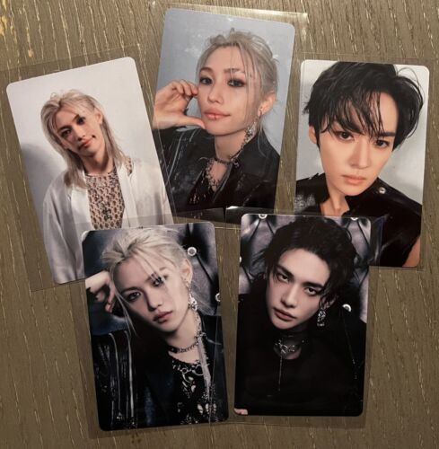 STRAY KIDS JAPAN GIANT ALBUM POB LUCKY DRAW PHOTO CARD STRAY KIDS JAPAN GIANT ALBUM POB LUCKY DRAW PHOTO CARD