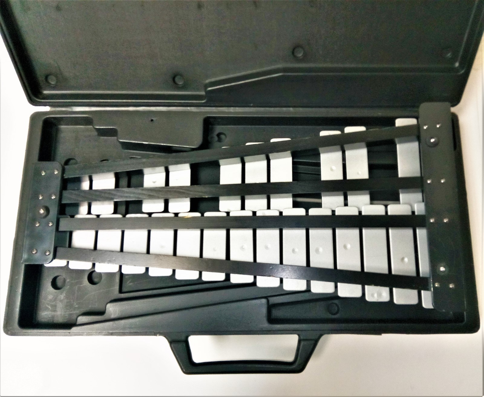 CB Percussion 6854 Bell Kit With Mallets and Hard Shell Carrying Case