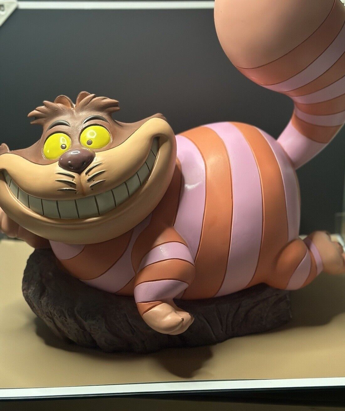 cheshirecat様 Amazon.com: POP! Disney Cheshire Cat Standing on Head