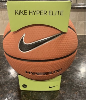 nike hyper elite ball