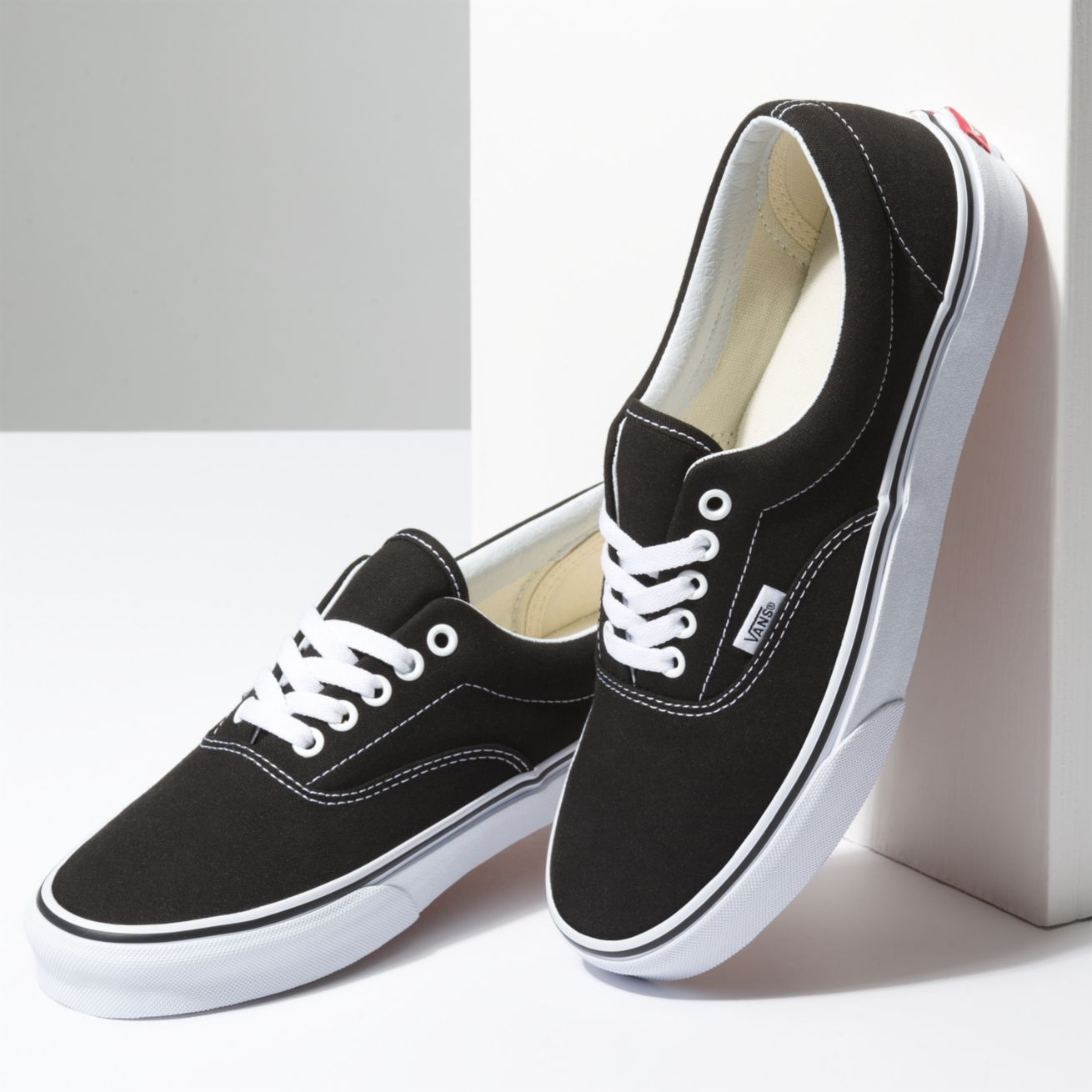 Vans ERA Black Canvas Classic Shoes Without the Box Free Shipping