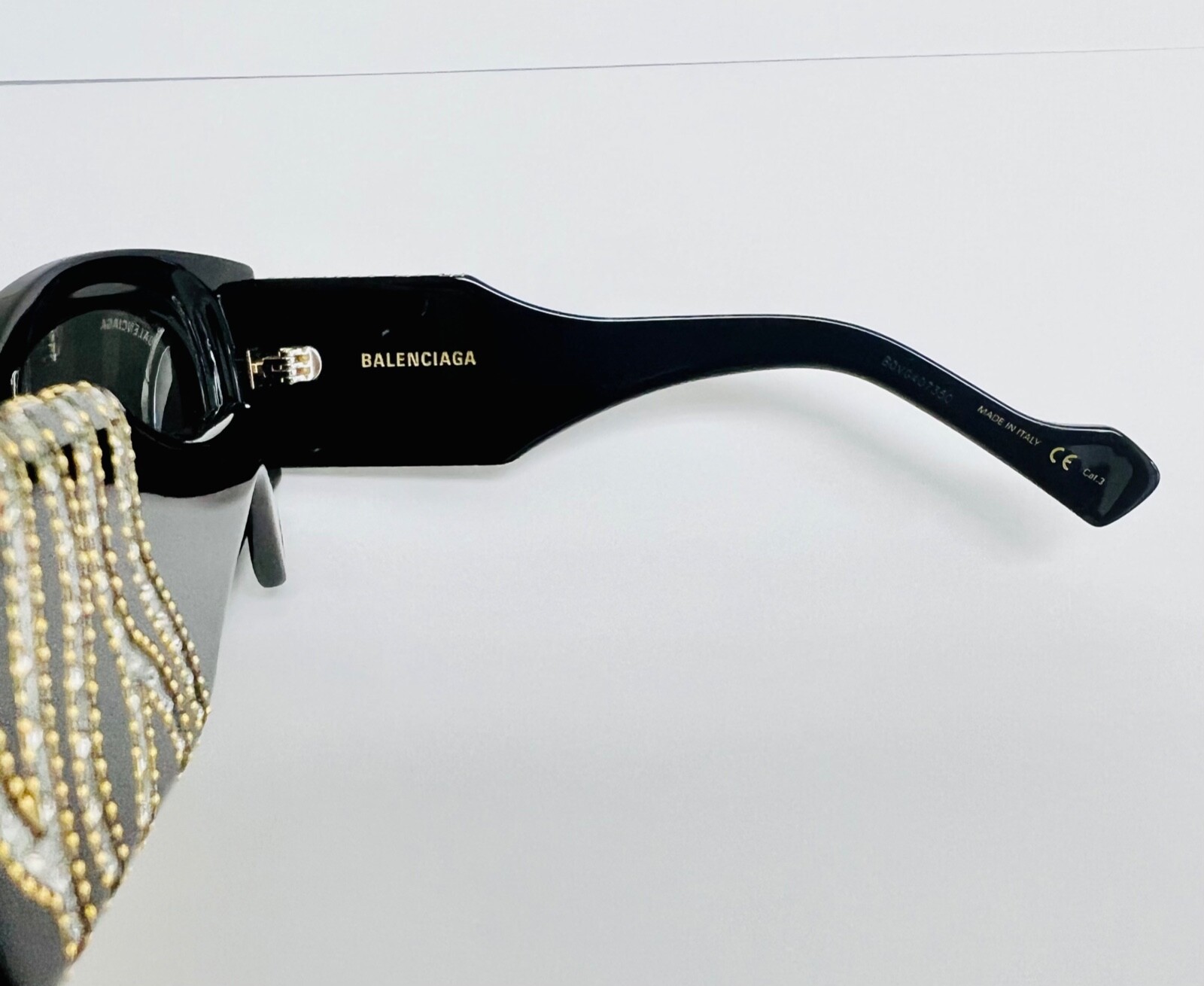 Pre-owned Balenciaga Paris Cat 0070 Black 007 Crystal Stud Chunky Sunglasses Bb0070s 005 In Gray