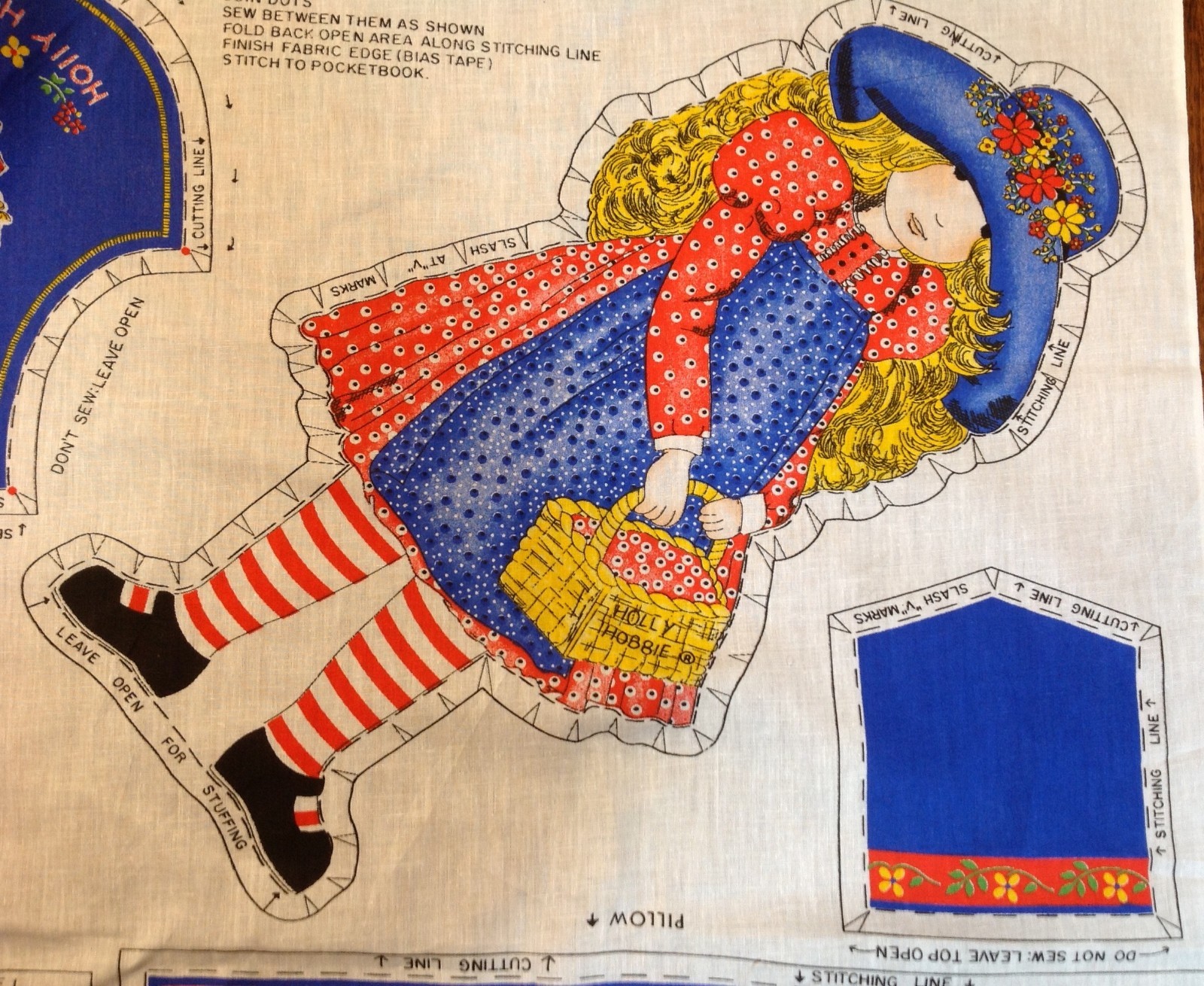 Vtg Holly Hobbie Cut and Sew Fabric Panel Pillow Purse Pocketbook Doll Cotton