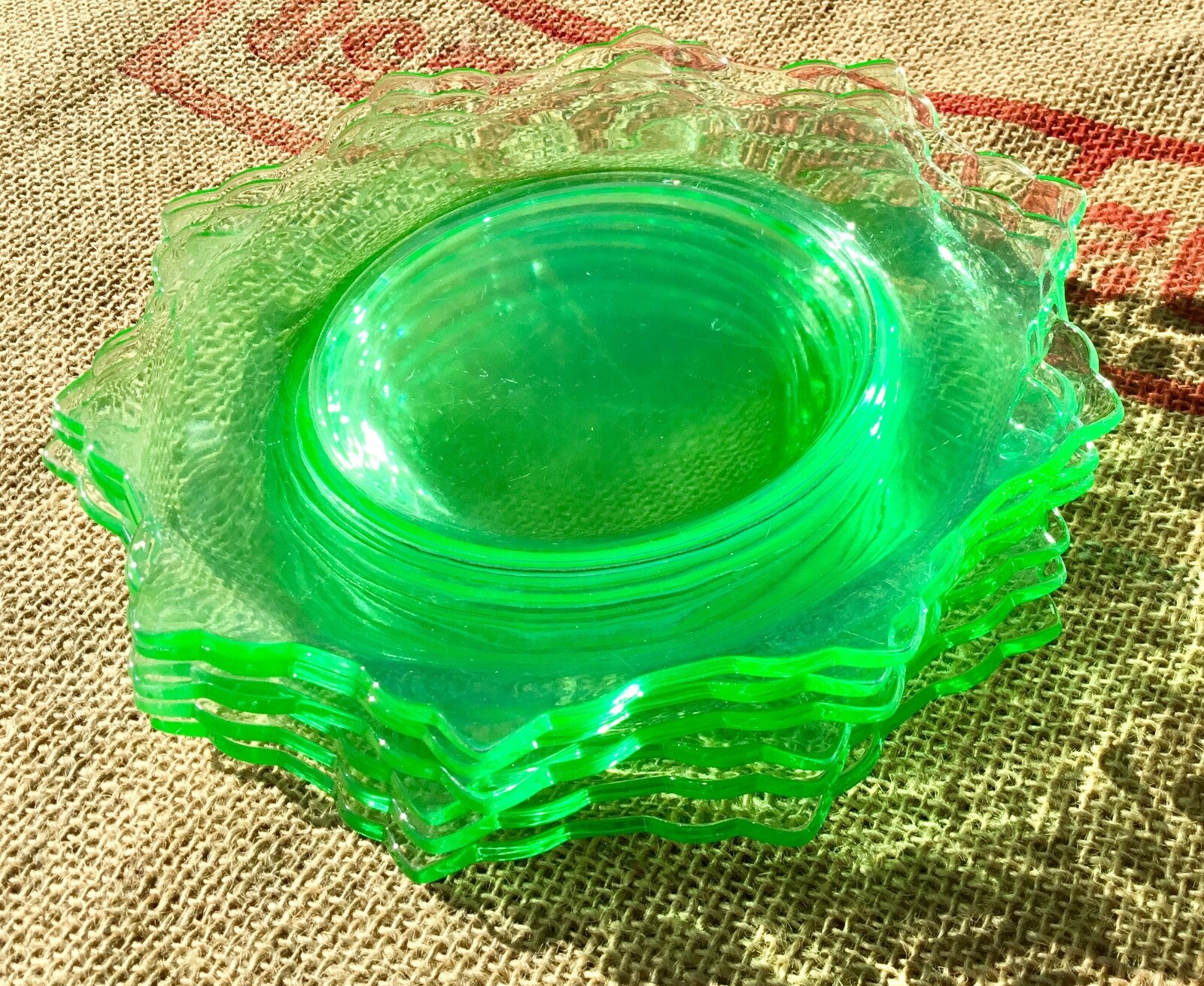 6 Vaseline URANIUM Plate Set Art Deco Tea Room Green GLASS  6”