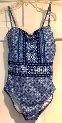 Lands End Soft Cup Tugless High Leg Chlorine Resistant One Piece Swimsuit 12