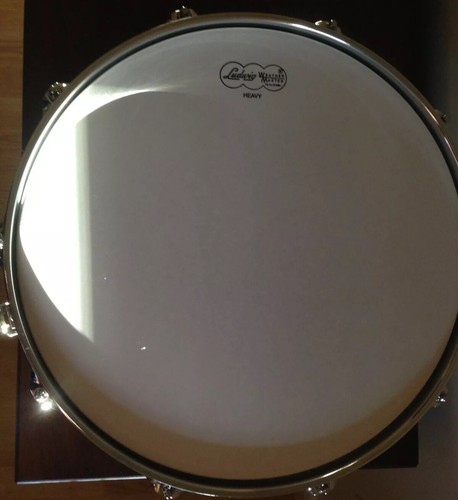 Ludwig Classic Maple Snare Drum Red Sparkle 6.5x14 w/ P86 Strainer - BRAND NEW!