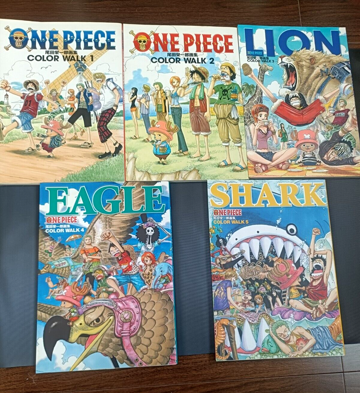 ONE PIECE COLOR WALK 1−5+ONE PIECE1〜39 Amazon.com: One Piece Color Walk Art Book, Vol. 1: 9784088592176