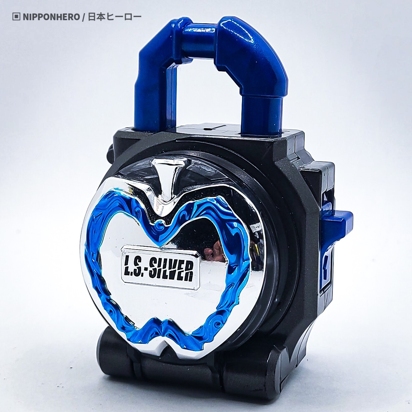 Kamen Rider Gaim DX Lockseed SILVER RINGO ARMS APPLE Kamuro Kamen Rider Gaim DX Lockseed SILVER RINGO ARMS APPLE Kamuro