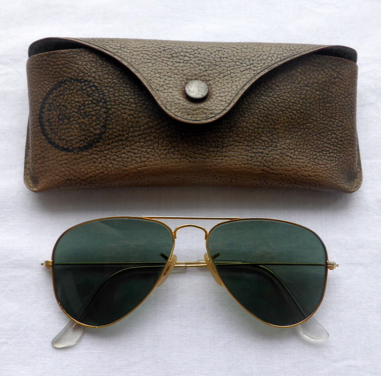Vintage B&L RAY BAN aviator 52-14 sunglasses with case | eBay Vintage B&L RAY BAN aviator 52-14 sunglasses with case | eBay