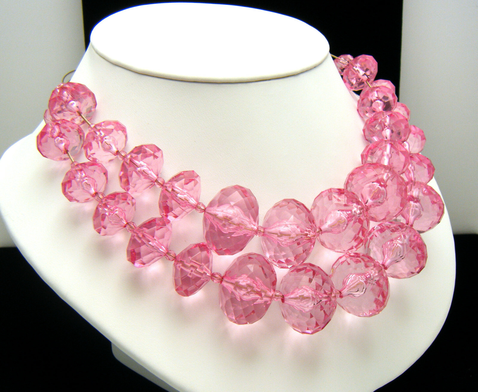 Gorgeous Joan Rivers Necklace Chunky Pink Faceted Acrylic Beads
