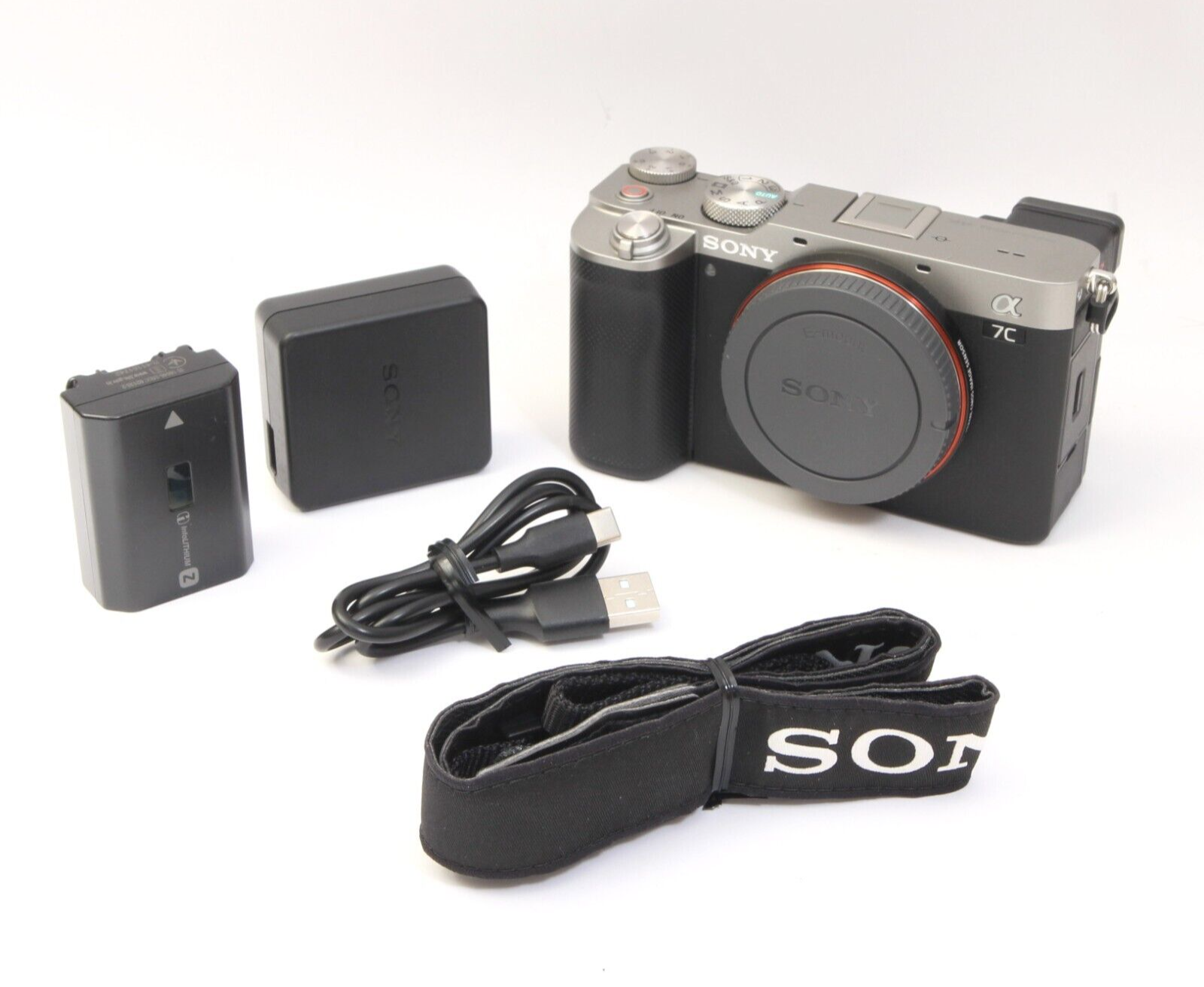 Sony A7C ブラック本体 Sony Alpha a7C Mirrorless Camera Body - Black