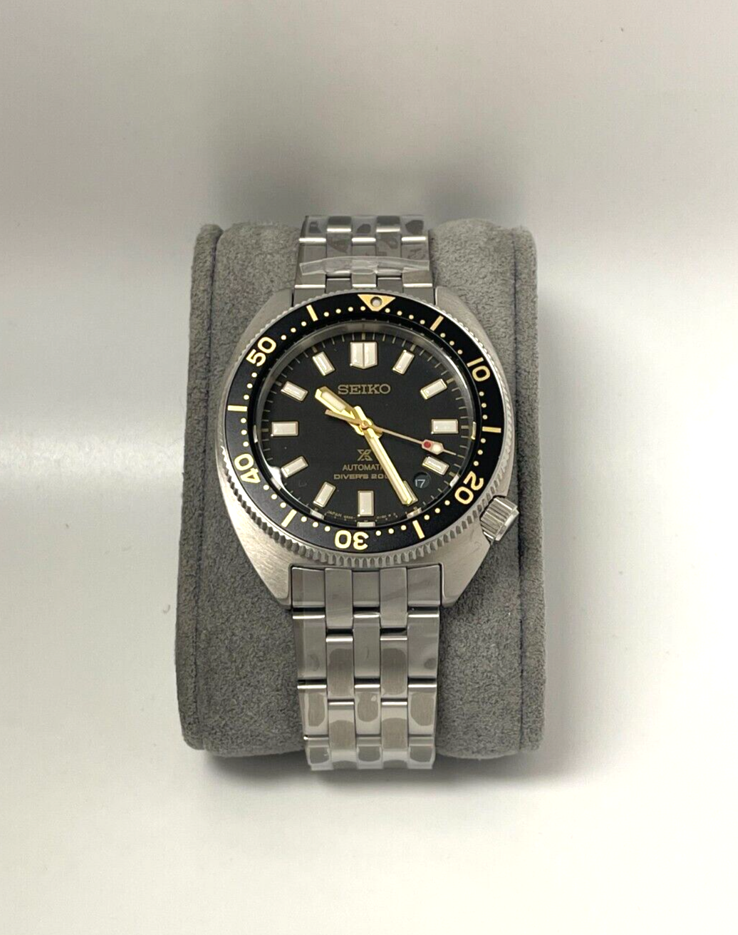 Pre-owned Seiko Luxe Prospex Black Dial Gold Accent Diver Watch Spb315 In Box With Tag