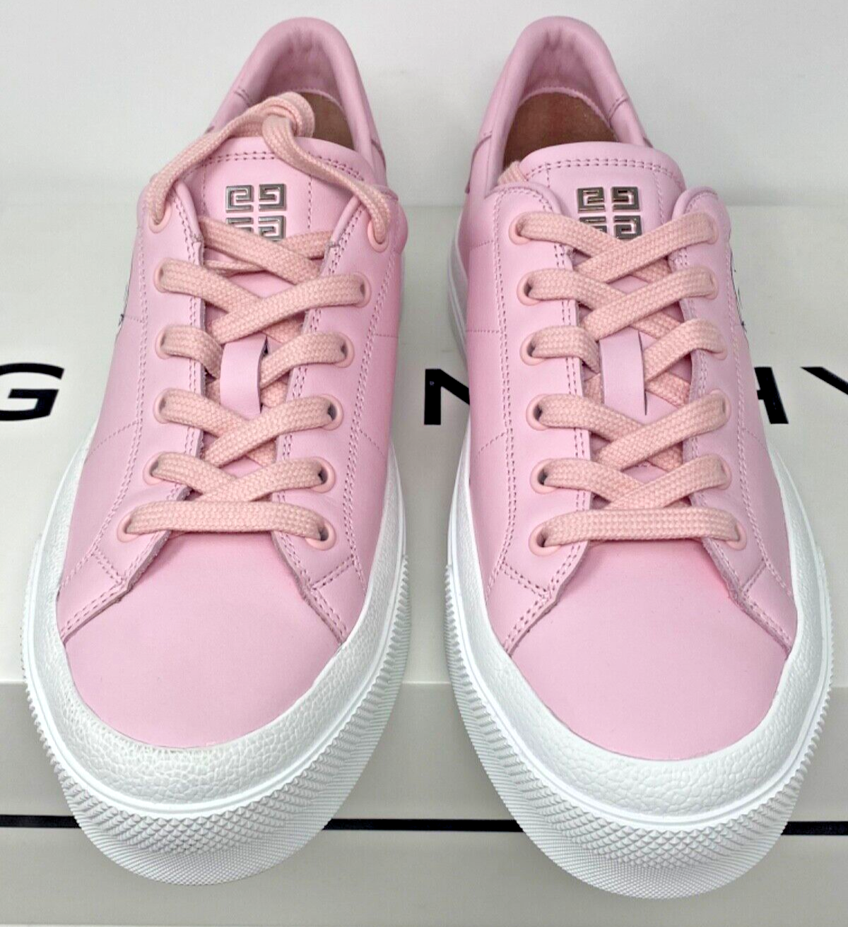 Pre-owned Givenchy Disney 101 Dalmatians City Sport Low-top Leather Sneakers Pink 39 Eu 9