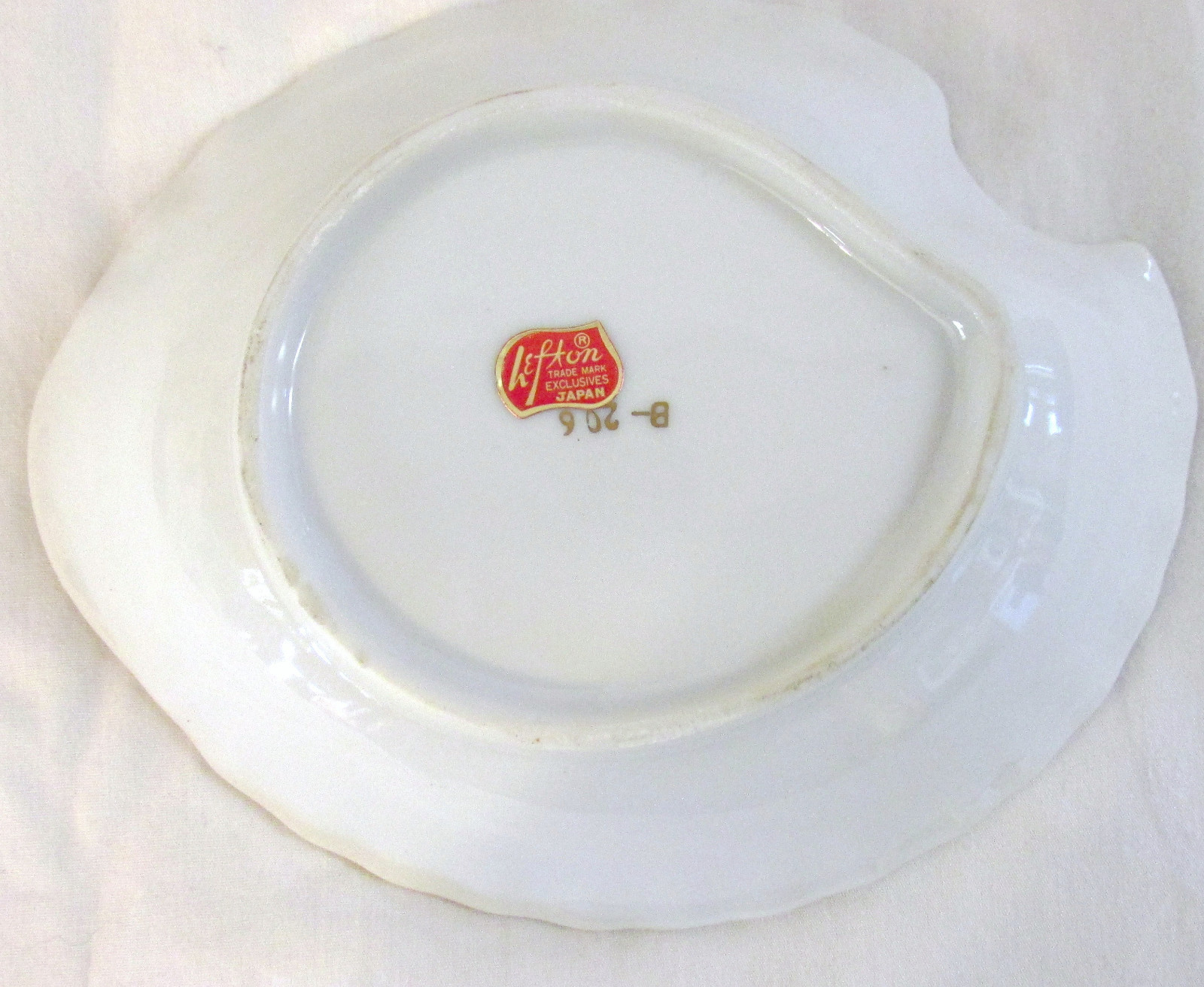 Lefton Trade mark exclucive  for Japan a 50 th Anniversary Dish Gold trim
