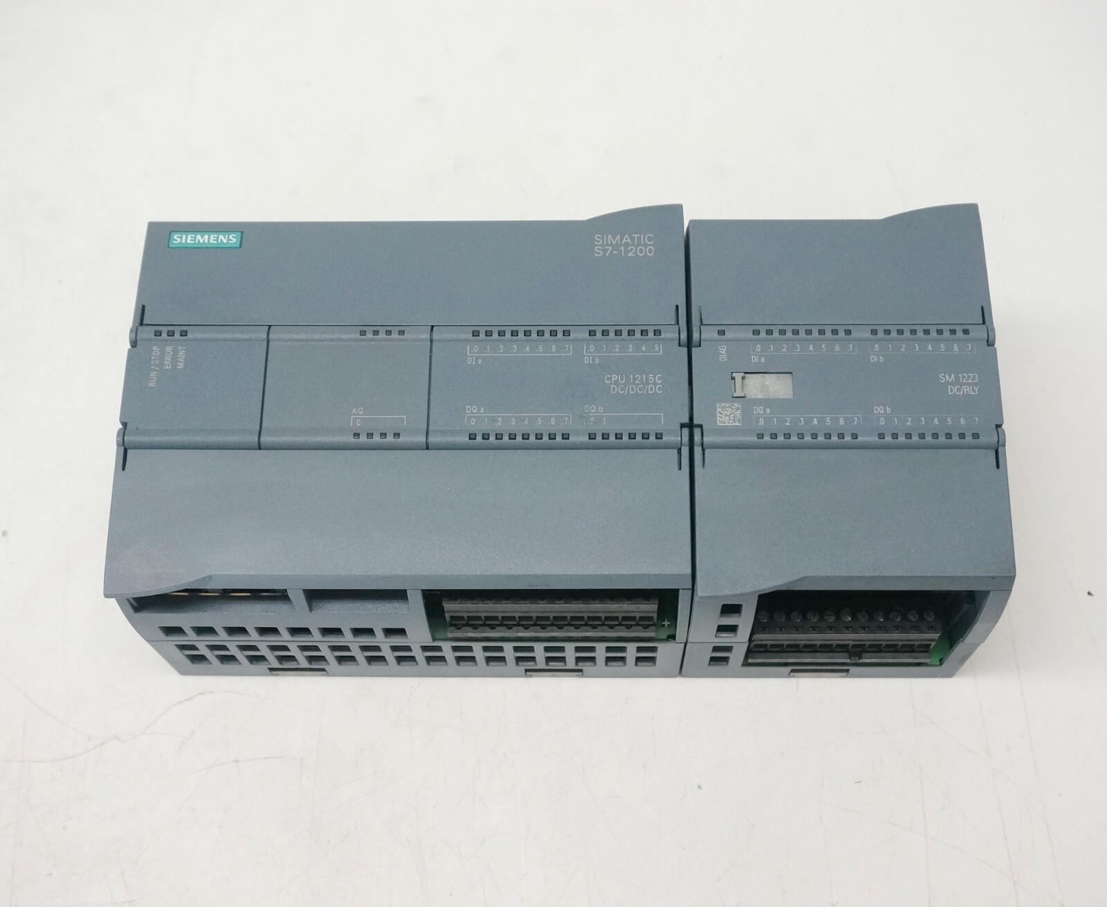 Siemens S7-1200 CPU1215C DC/DC/DC + SM1223 DC/RLY +SB13232