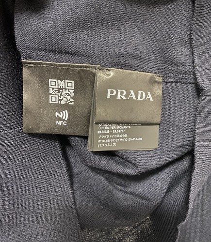 Pre-owned Prada Classic Wool Sweater In Dark Blue. Size S / Us 34 / It 44. & Authentic