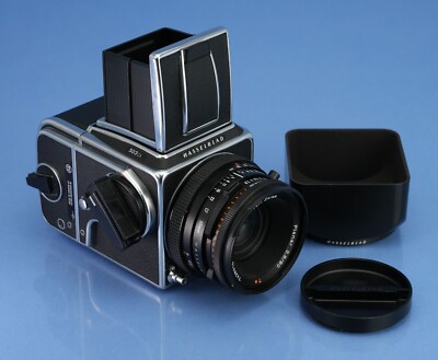 HASSELBLAD 503CX CHROME CAMERA +80MM F2.8 PLANAR CF +A12 +ACUTE MAT SCREEN +HOOD