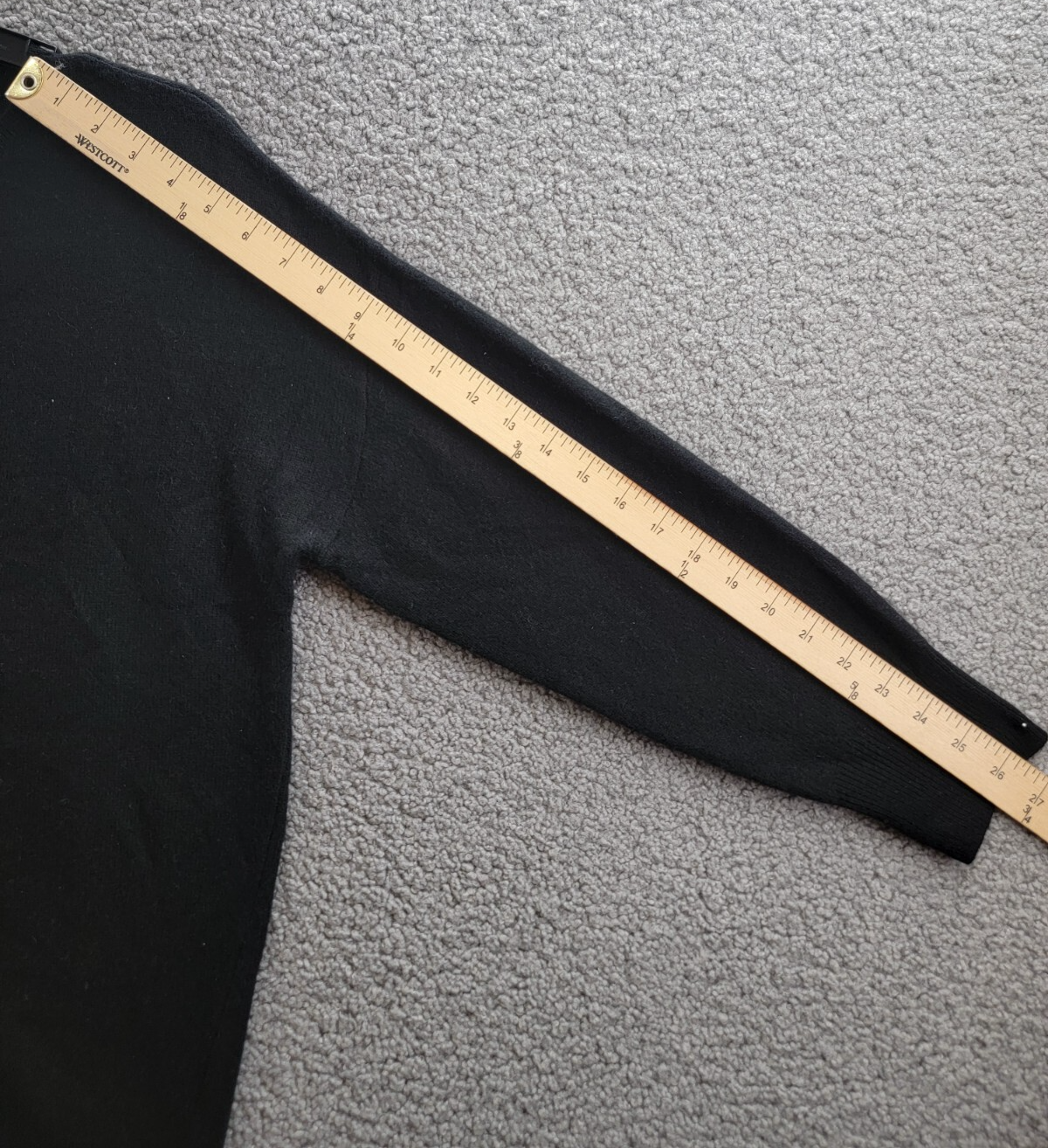 C by Bloomingdale's Cashmere Boat Neck Asymmetrical Sweater Women's M Black - Picture 8 of 19