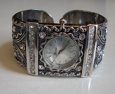 Women vintage look assorted finish stone bangle fashion dressy party watch